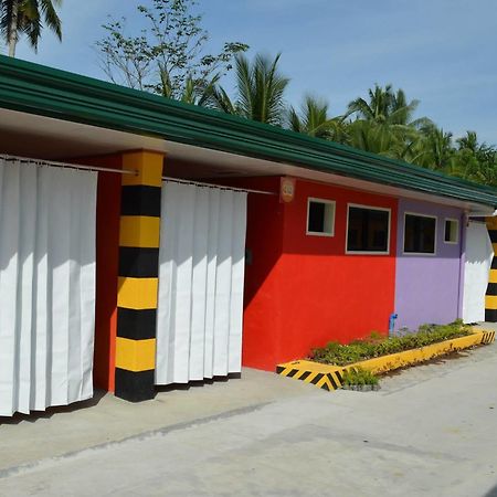 เรนโบว์ โรมานซ์ การ์เดน อินน์ Tagum ภายนอก รูปภาพ